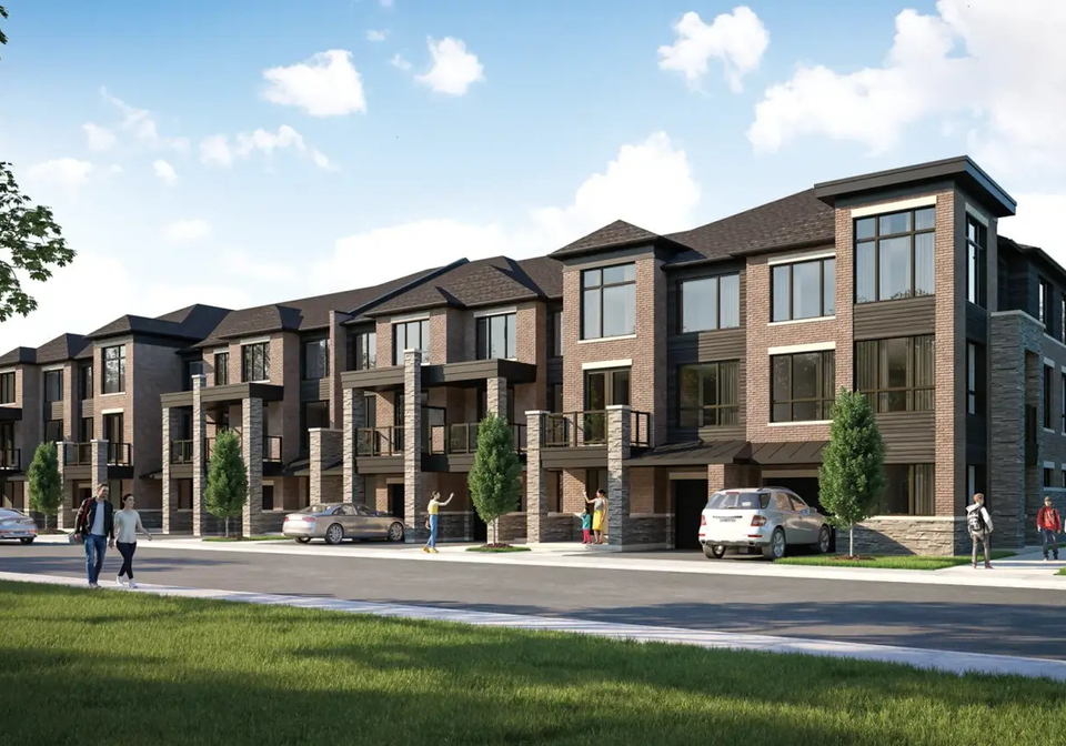 mira-towns-700-mapleview-dr-e