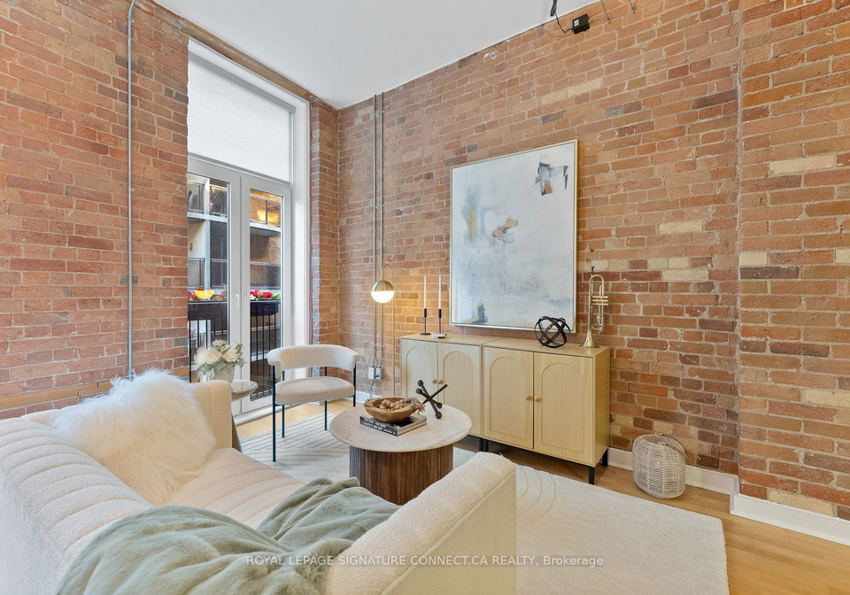 81a-front-street-e-toronto-ontario-c11824653