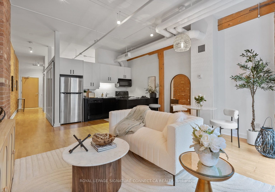 81a-front-street-e-toronto-ontario-c11824653