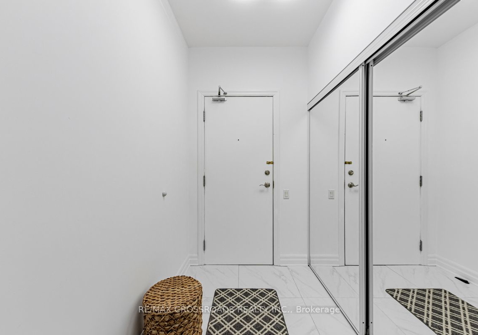 777-steeles-avenue-w-toronto-ontario-c11891486