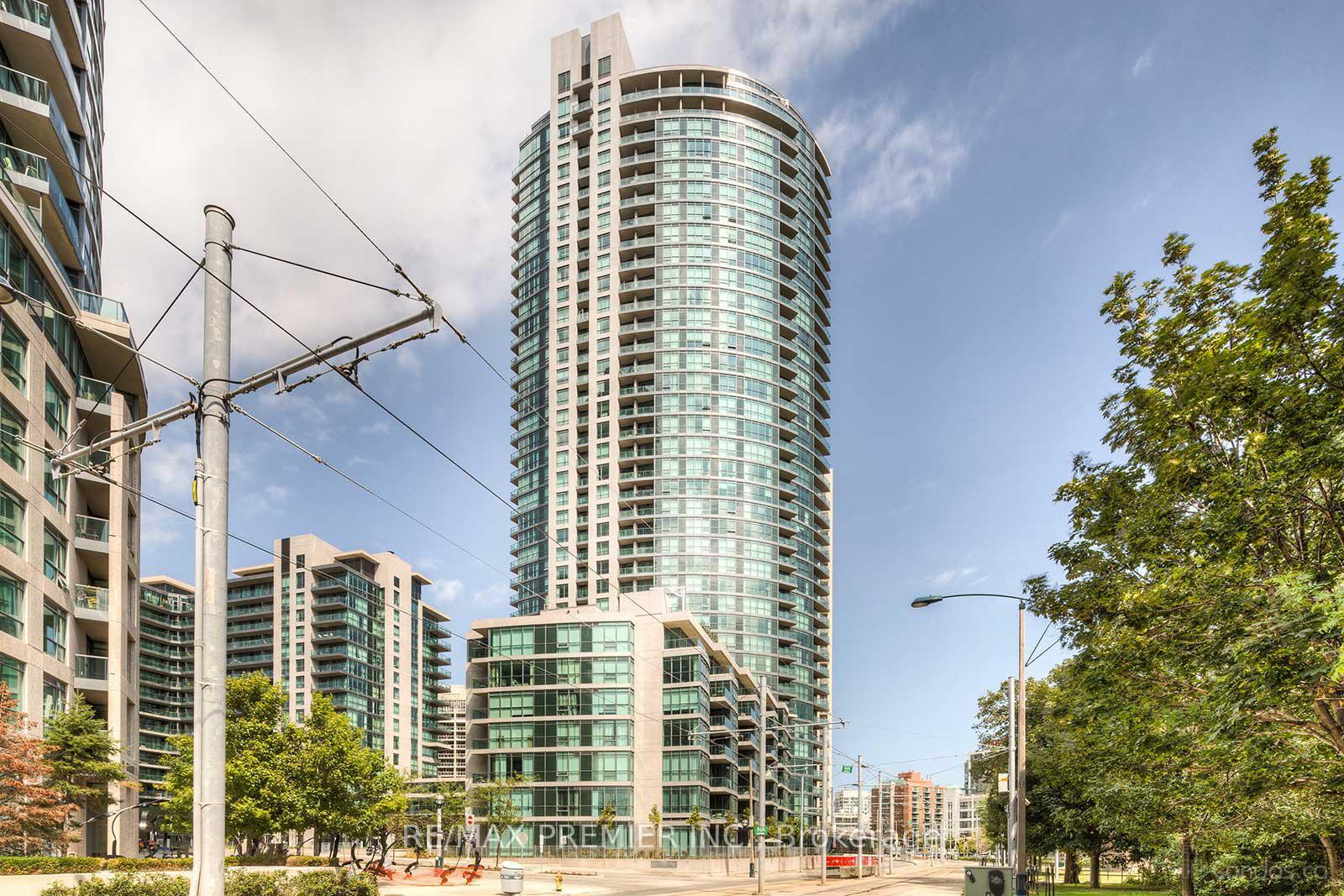 209-fort-york-avenue-toronto-ontario-c11900727