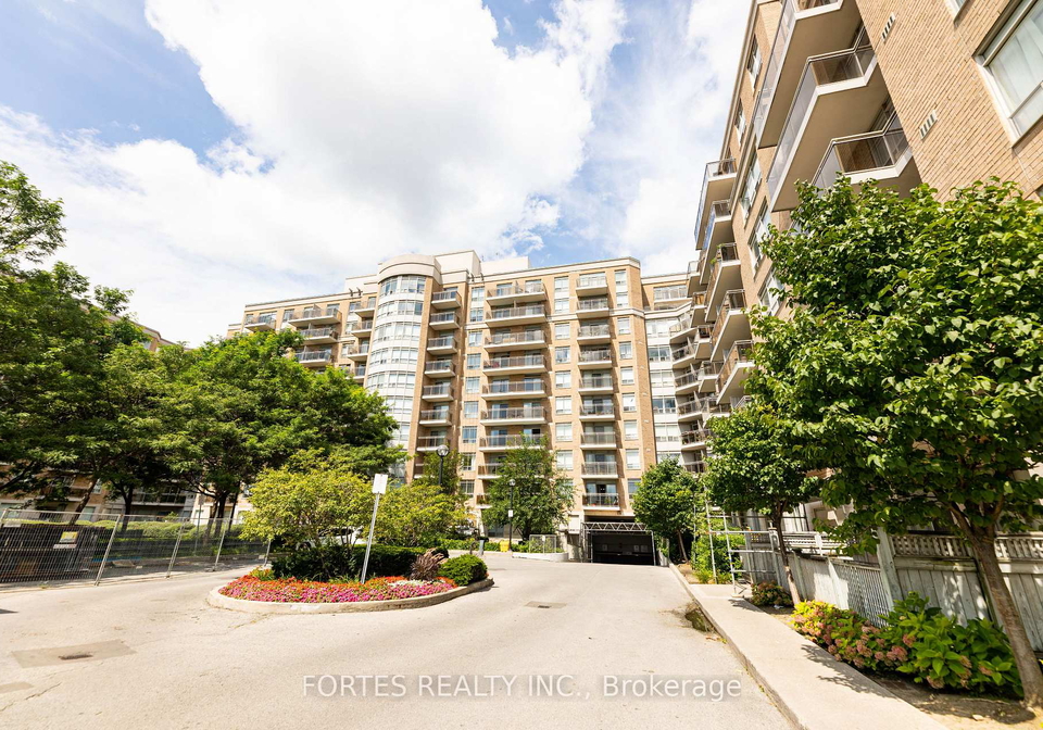 650-lawrence-avenue-w-toronto-ontario-c11904655