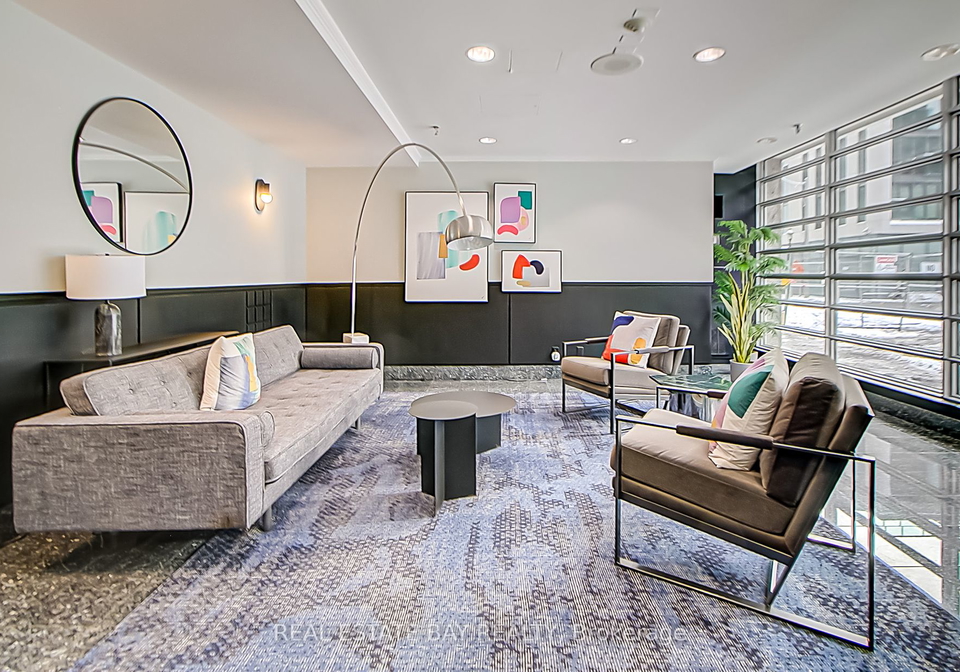 50-lombard-street-toronto-ontario-c11922668