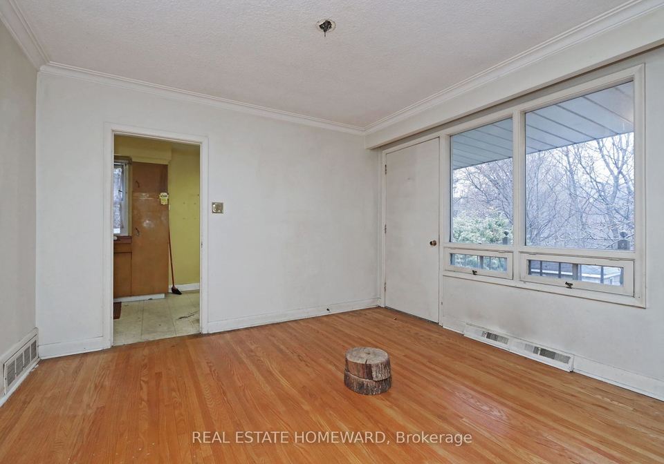 129-burbank-drive-north-york-ontario-c11940799
