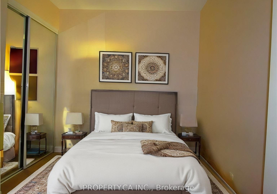 313-richmond-street-e-toronto-ontario-c11950803