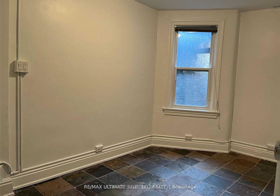 406bloor-street-w-toronto-ontario-c11958762