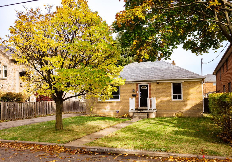 1-dunsmore-gardens-toronto-ontario-c11986840