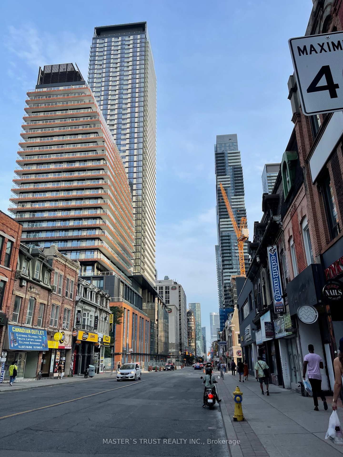 501-yonge-street-n-toronto-ontario-c11995298