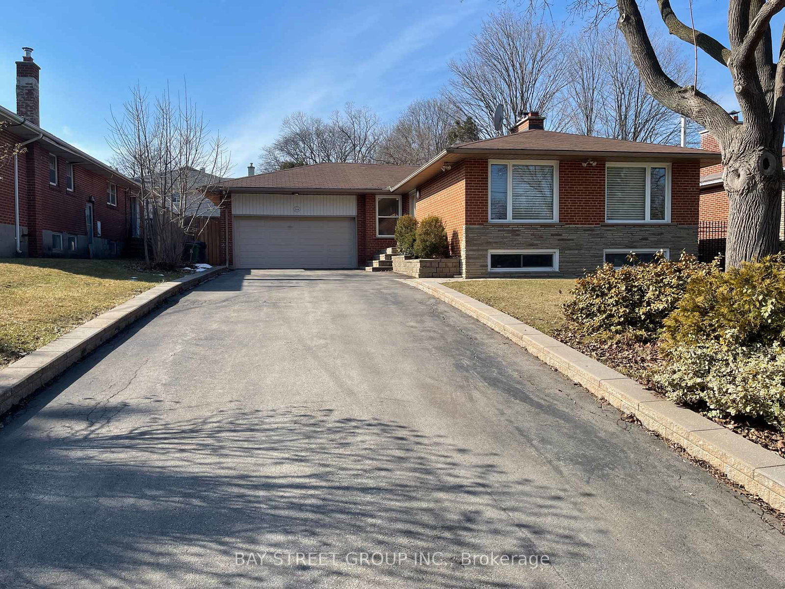 184-burbank-drive-north-york-ontario-c12010652