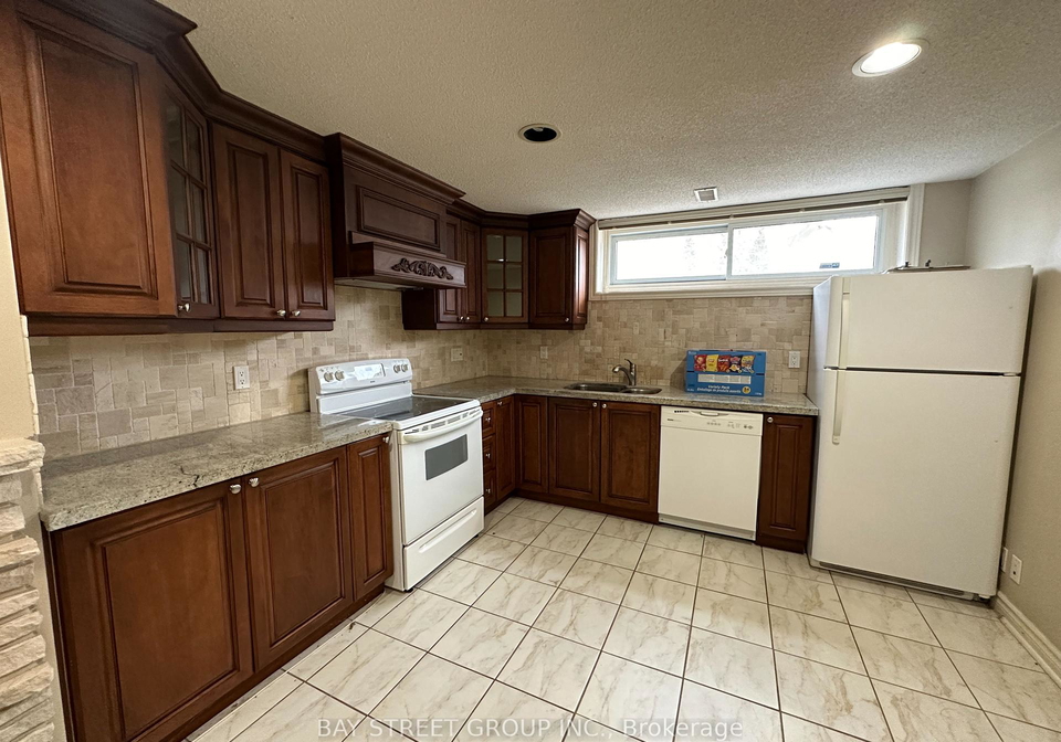 184-burbank-drive-north-york-ontario-c12010652