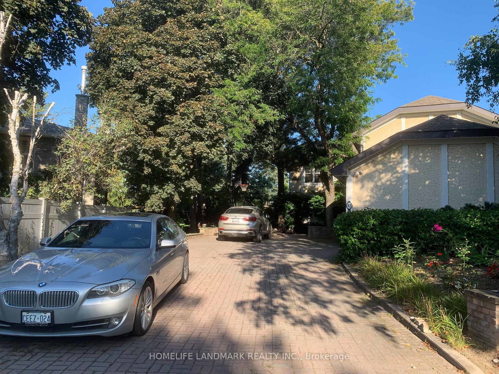 42-mellowood-drive-north-york-ontario-c12013975