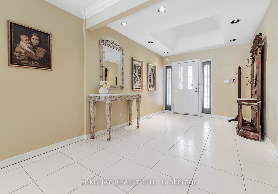3-minorca-place-north-york-ontario-c12014535