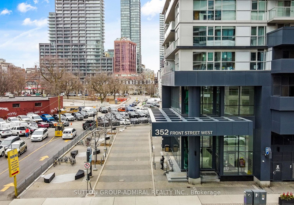 352-front-street-w-toronto-ontario-c12017114