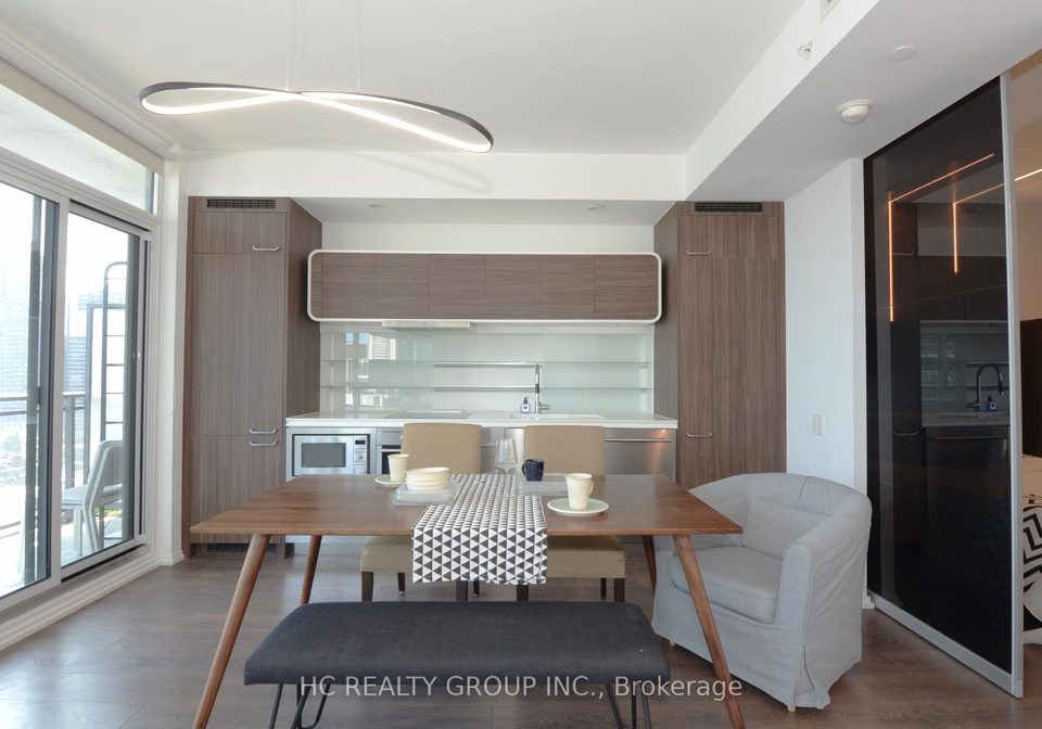 45-charles-street-toronto-ontario-c12021652