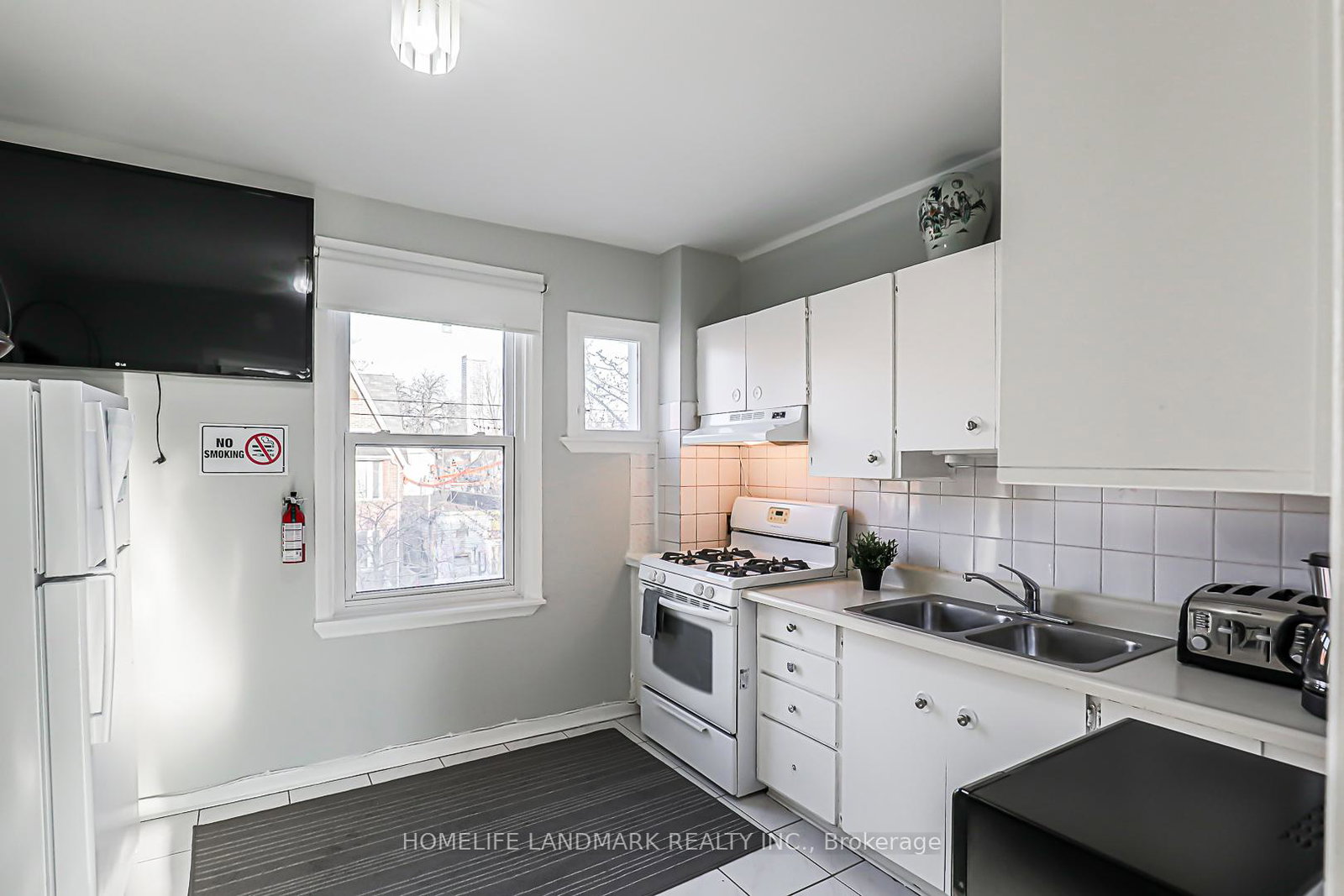 72-bellevue-avenue-toronto-ontario-c12024884