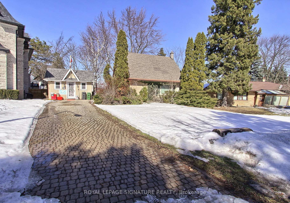 42-chatfield-drive-north-york-ontario-c12025158
