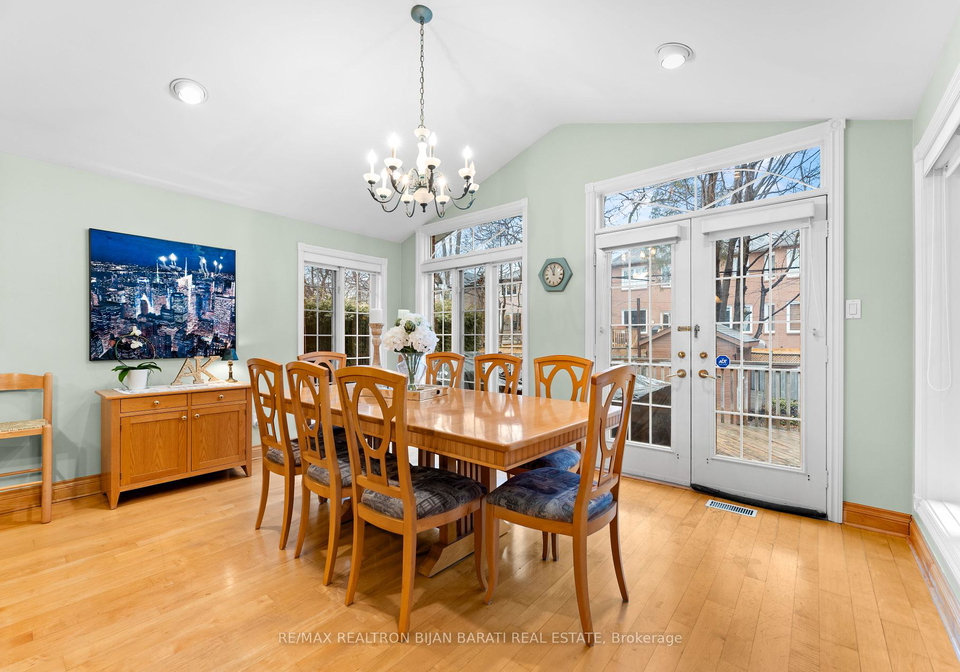 276-kingsdale-avenue-north-york-ontario-c12028370