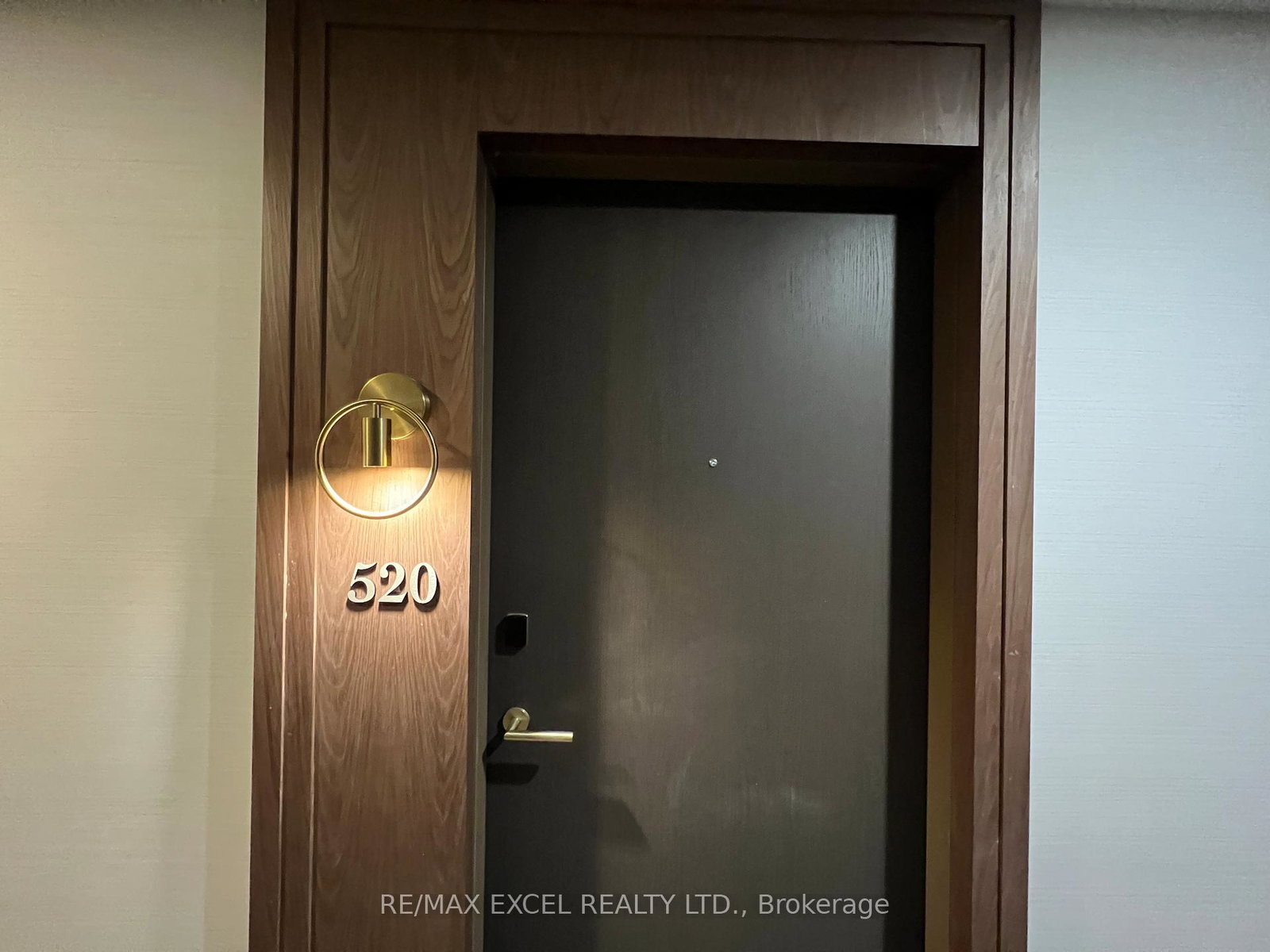 625-sheppard-avenue-e-north-york-ontario-c12030027