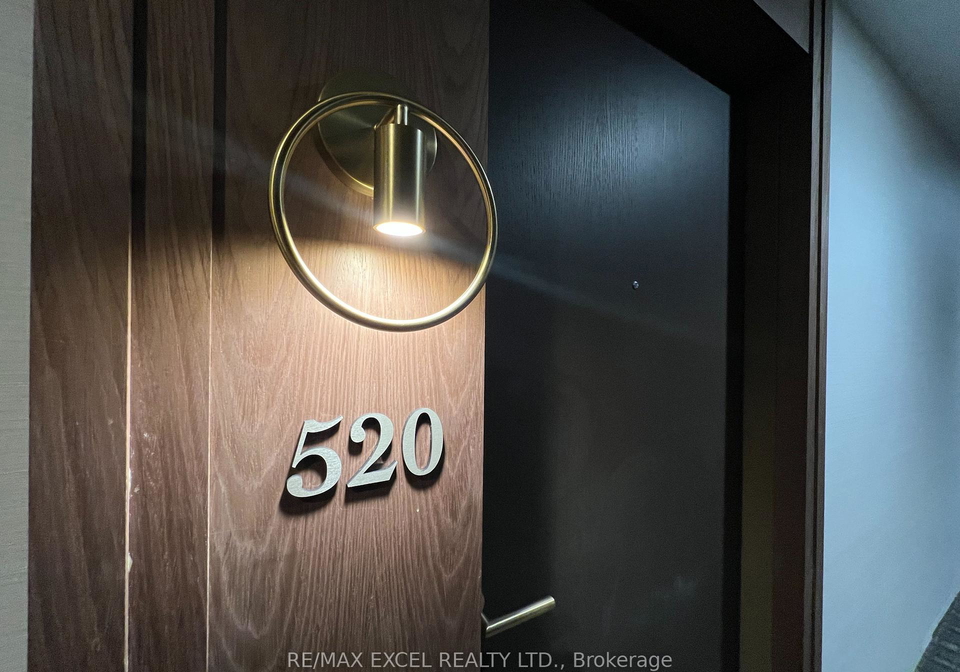 625-sheppard-avenue-e-north-york-ontario-c12030027