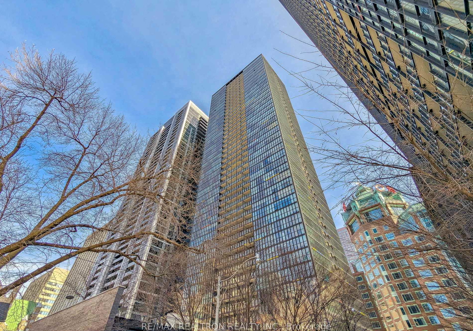 110-charles-street-e-toronto-ontario-c12033134