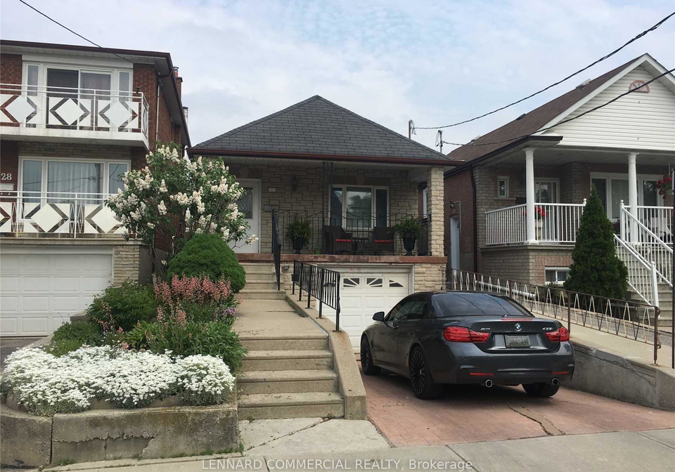 26-jesmond-avenue-toronto-ontario-c12033797