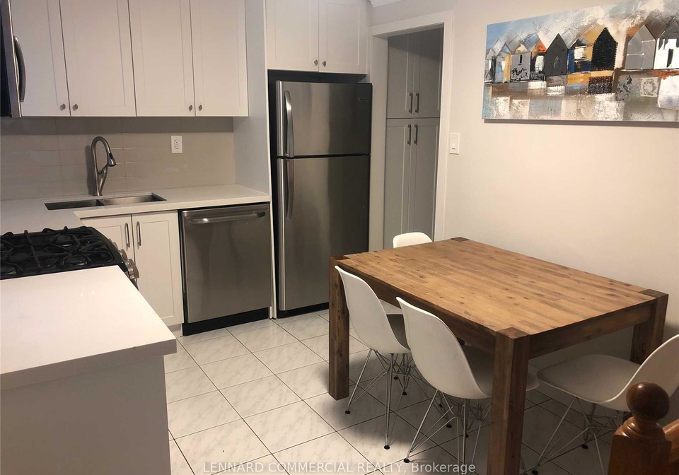 26-jesmond-avenue-toronto-ontario-c12033797