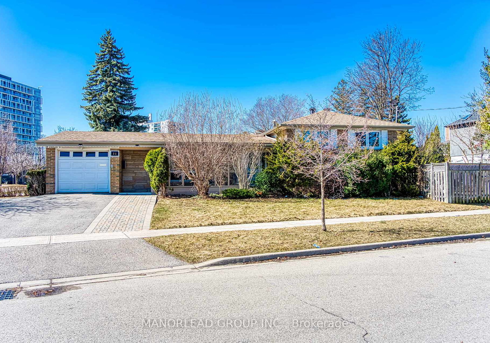 28-kingslake-road-north-york-ontario-c12035706