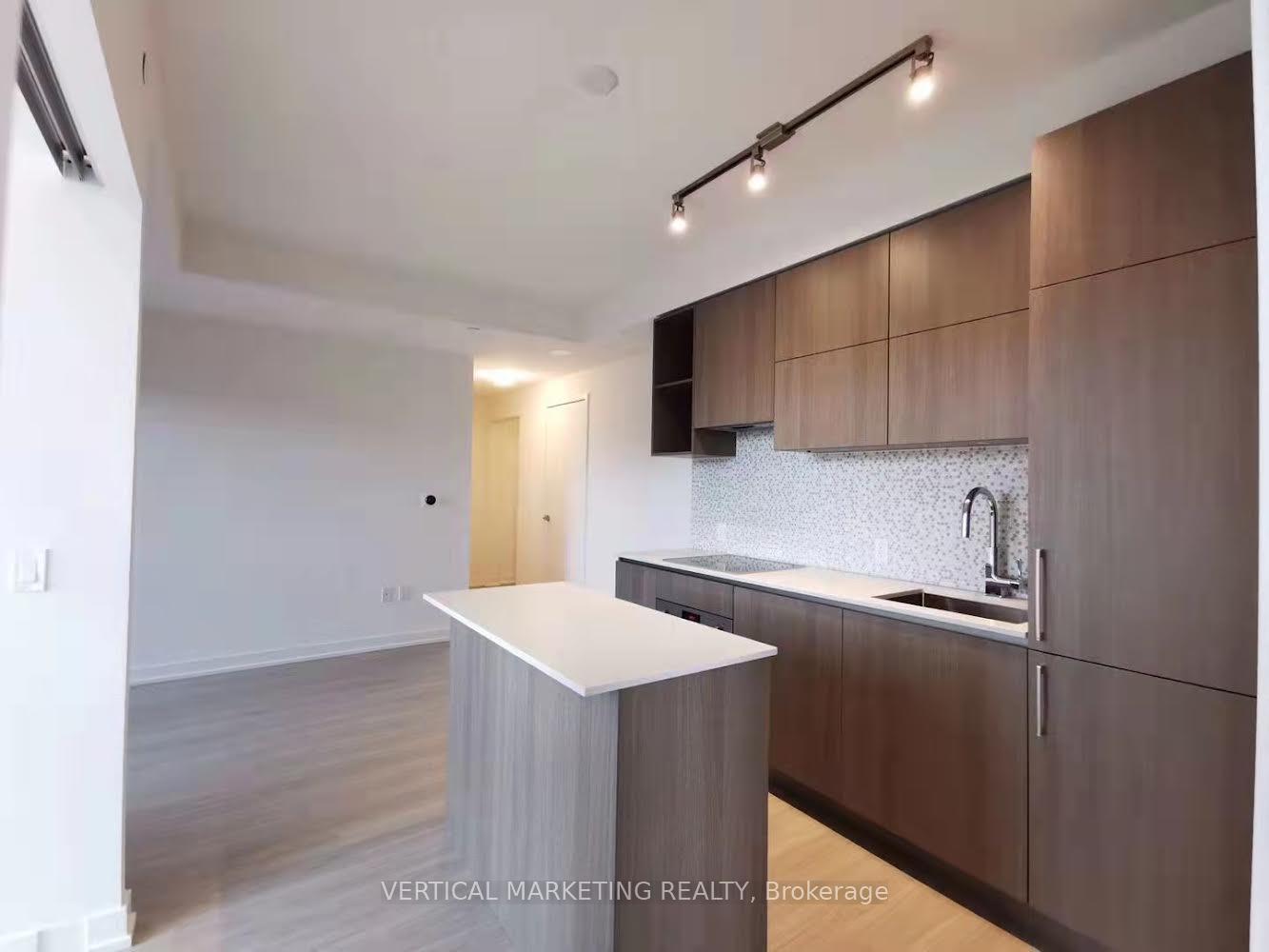 1-yorkville-avenue-toronto-ontario-c12036443