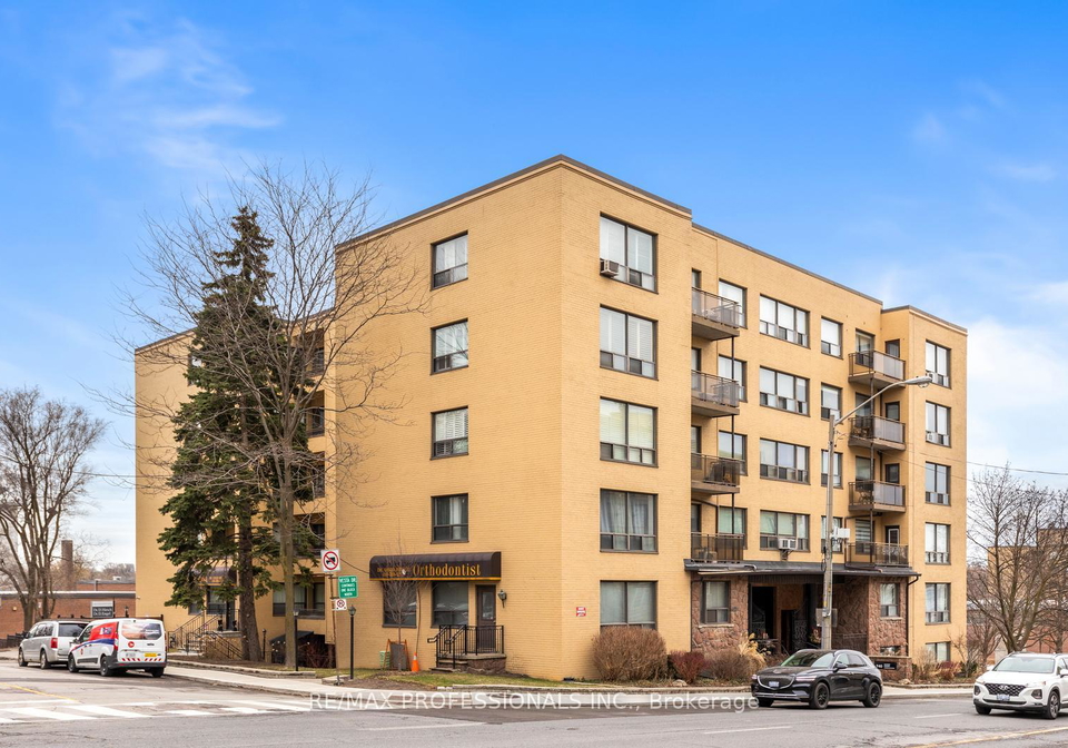 740-eglinton-avenue-w-toronto-ontario-c12038580