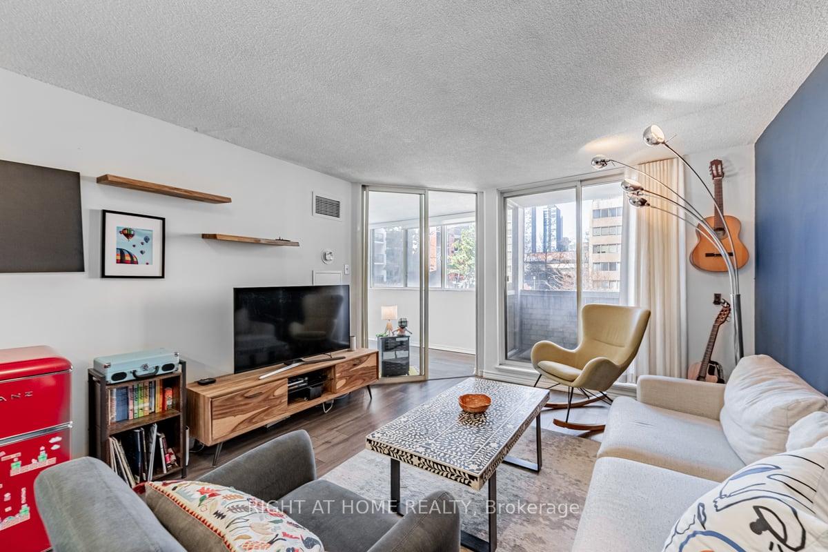 60-homewood-avenue-toronto-ontario-c12039028