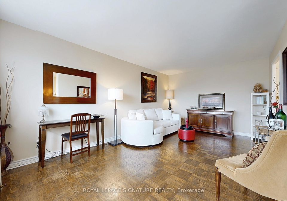 219-wilson-avenue-toronto-ontario-c12039485