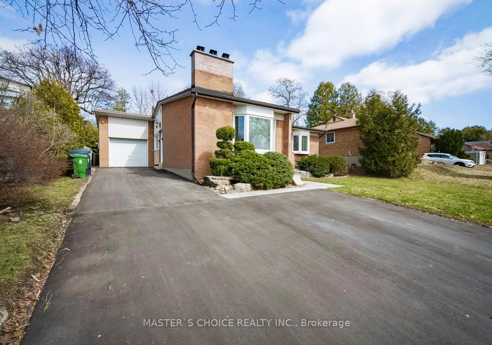 173-cottonwood-drive-north-york-ontario-c12039486