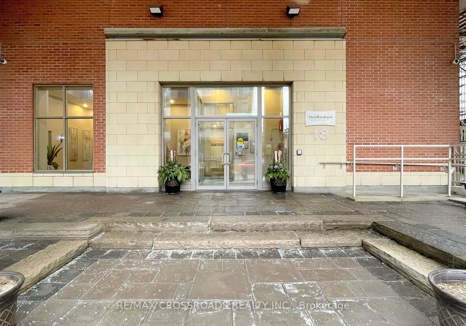 18-merton-street-toronto-ontario-c12040076