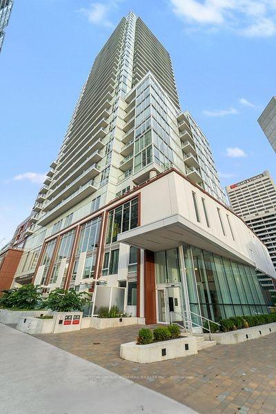 33-helendale-avenue-toronto-ontario-c12041353