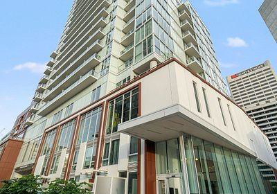 33-helendale-avenue-toronto-ontario-c12041353
