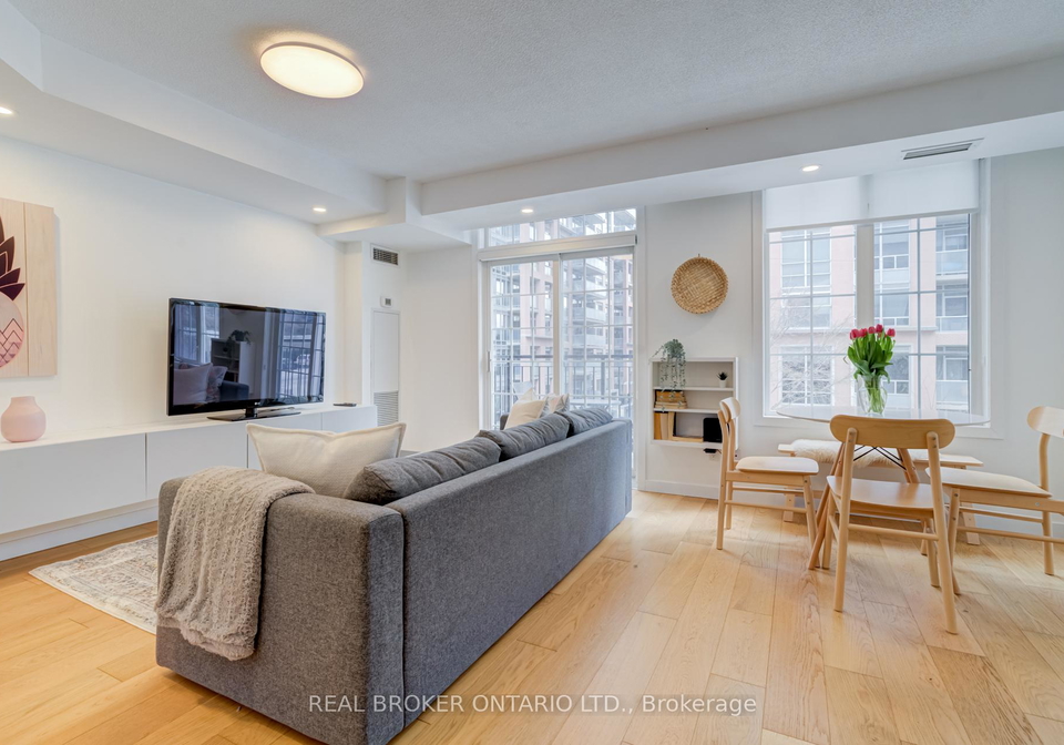 2-shaw-street-toronto-ontario-c12043881