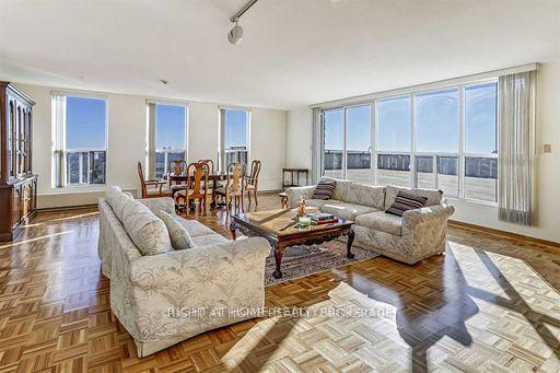 130-neptune-drive-toronto-ontario-c12046344