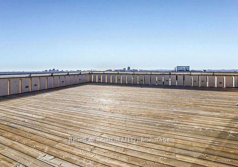 130-neptune-drive-toronto-ontario-c12046344