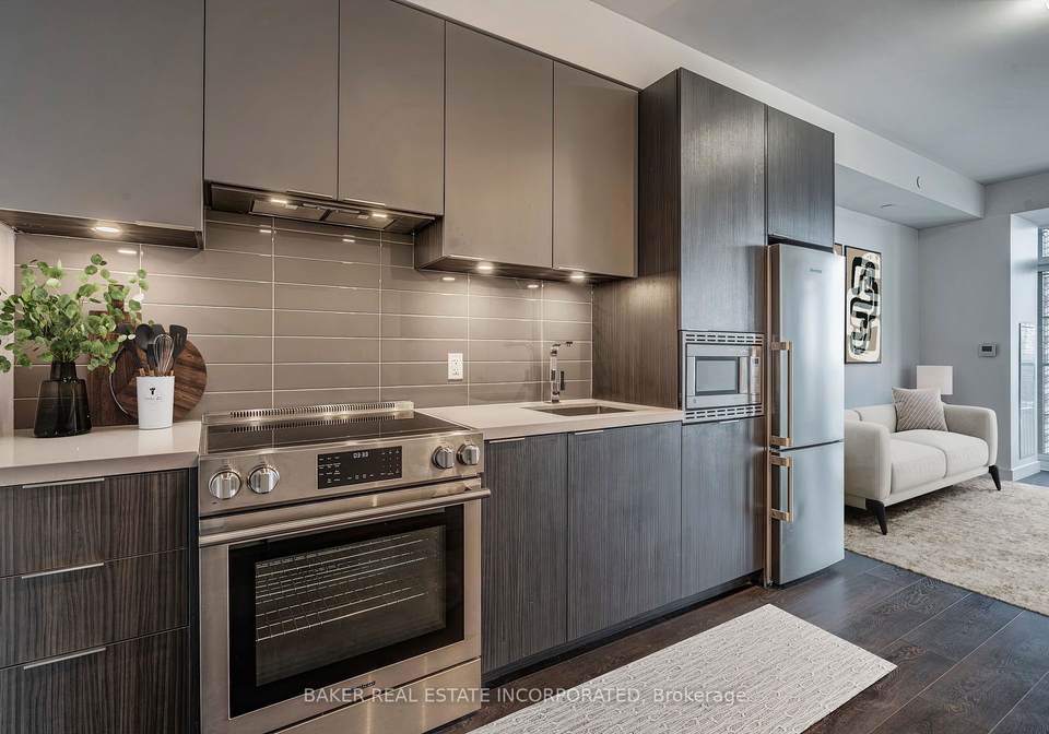 15-roehampton-avenue-toronto-ontario-c12048787