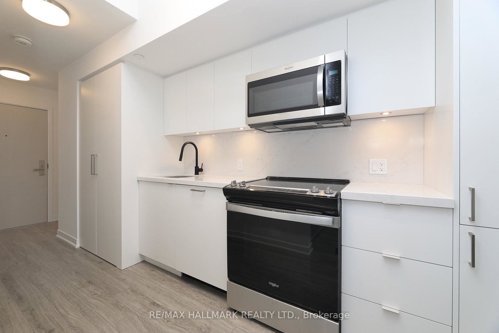 500-wilson-avenue-toronto-ontario-c12049028