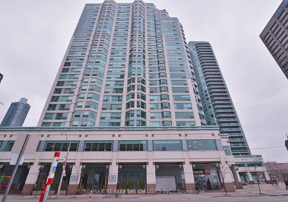 10-queens-quay-toronto-ontario-c12049410