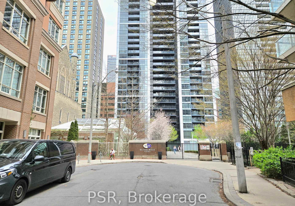100-hayden-street-toronto-ontario-c12050210