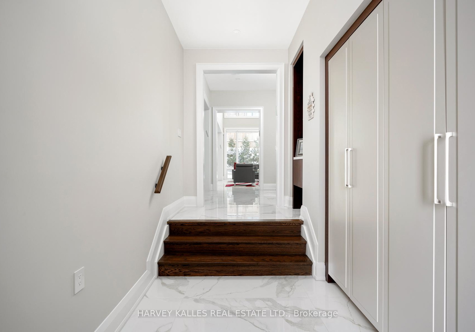 313-hillhurst-boulevard-toronto-ontario-c12051903