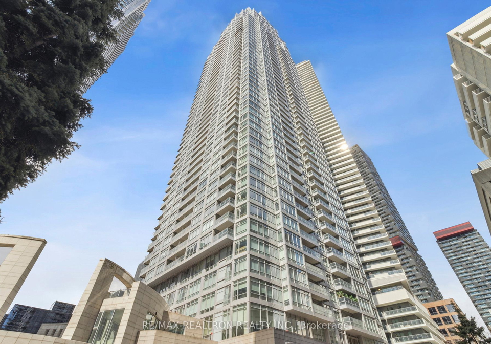 2191-yonge-street-toronto-ontario-c12052022