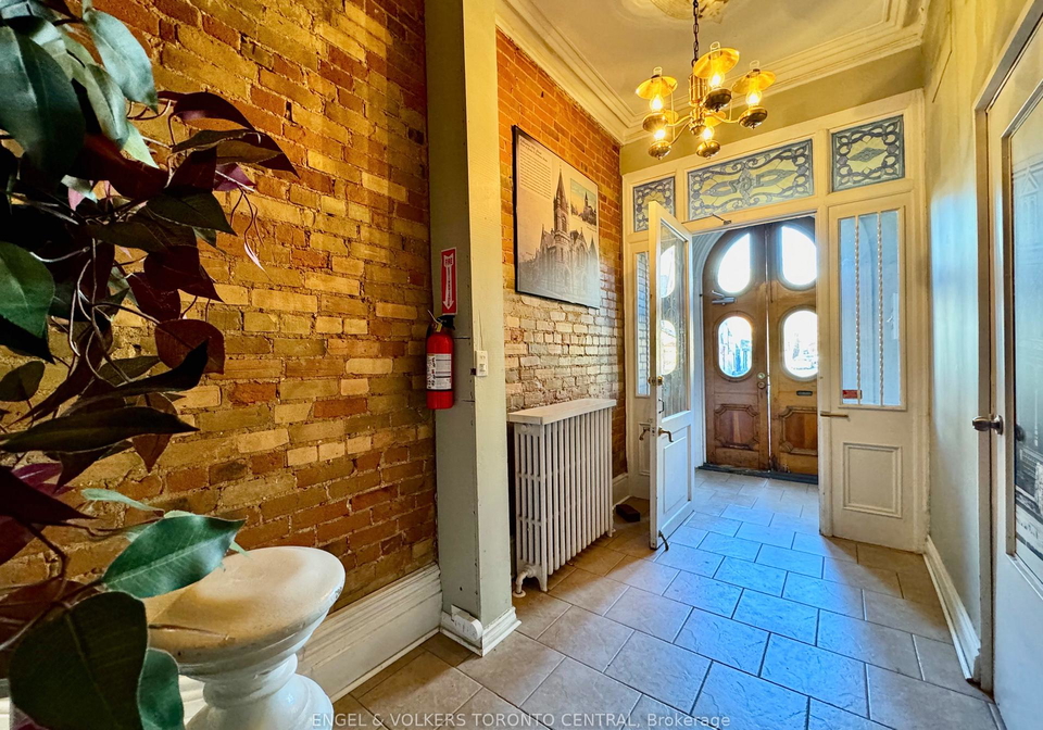 167-carlton-street-toronto-ontario-c12052969