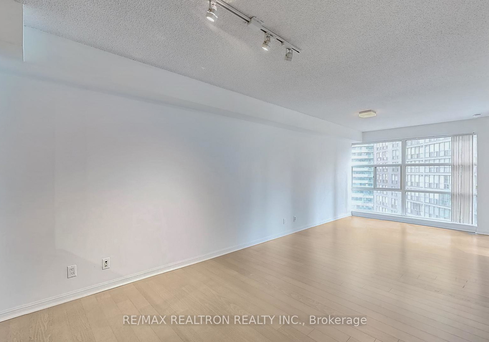 11-st-joseph-street-toronto-ontario-c12053395
