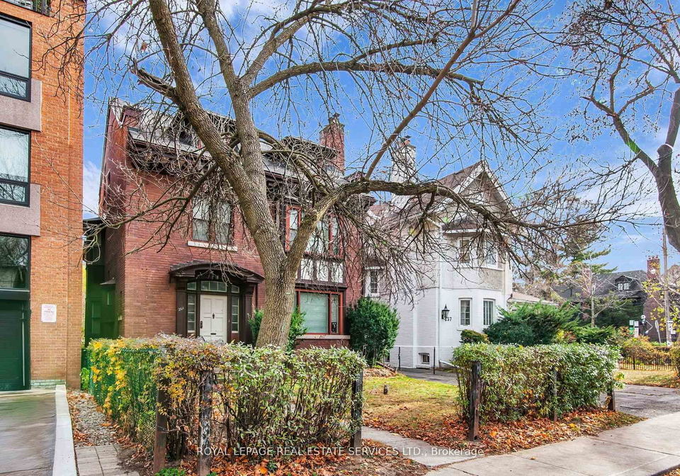 257261-poplar-plains-road-toronto-ontario-c12054399