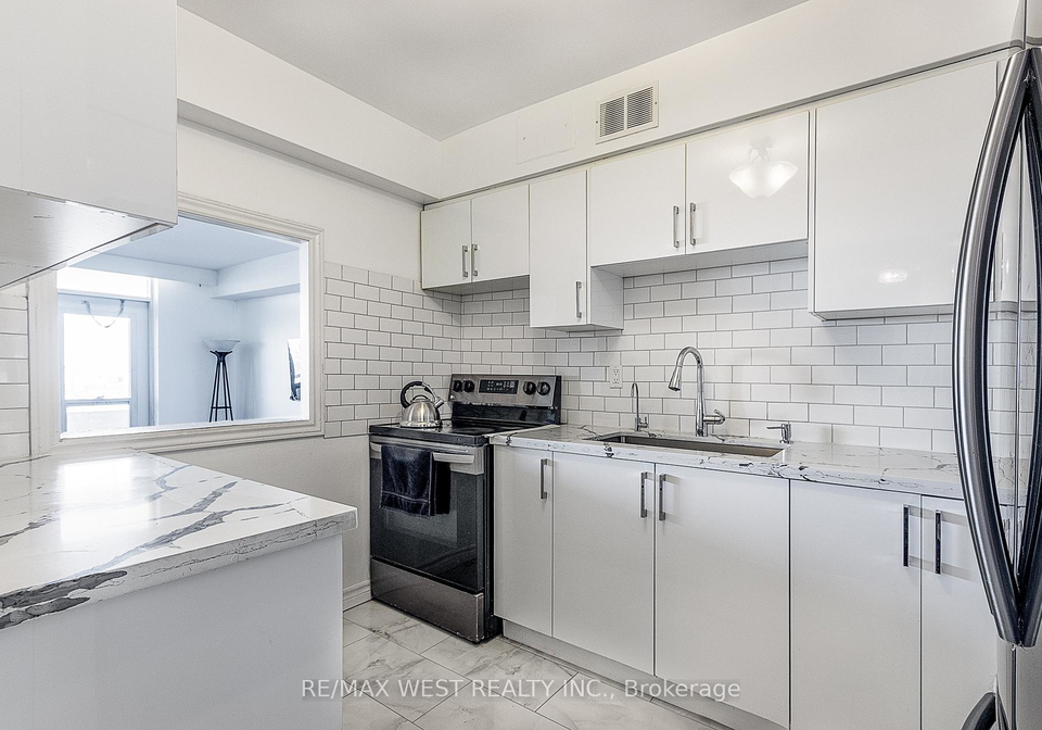 1360-york-mills-road-north-york-ontario-c12056726