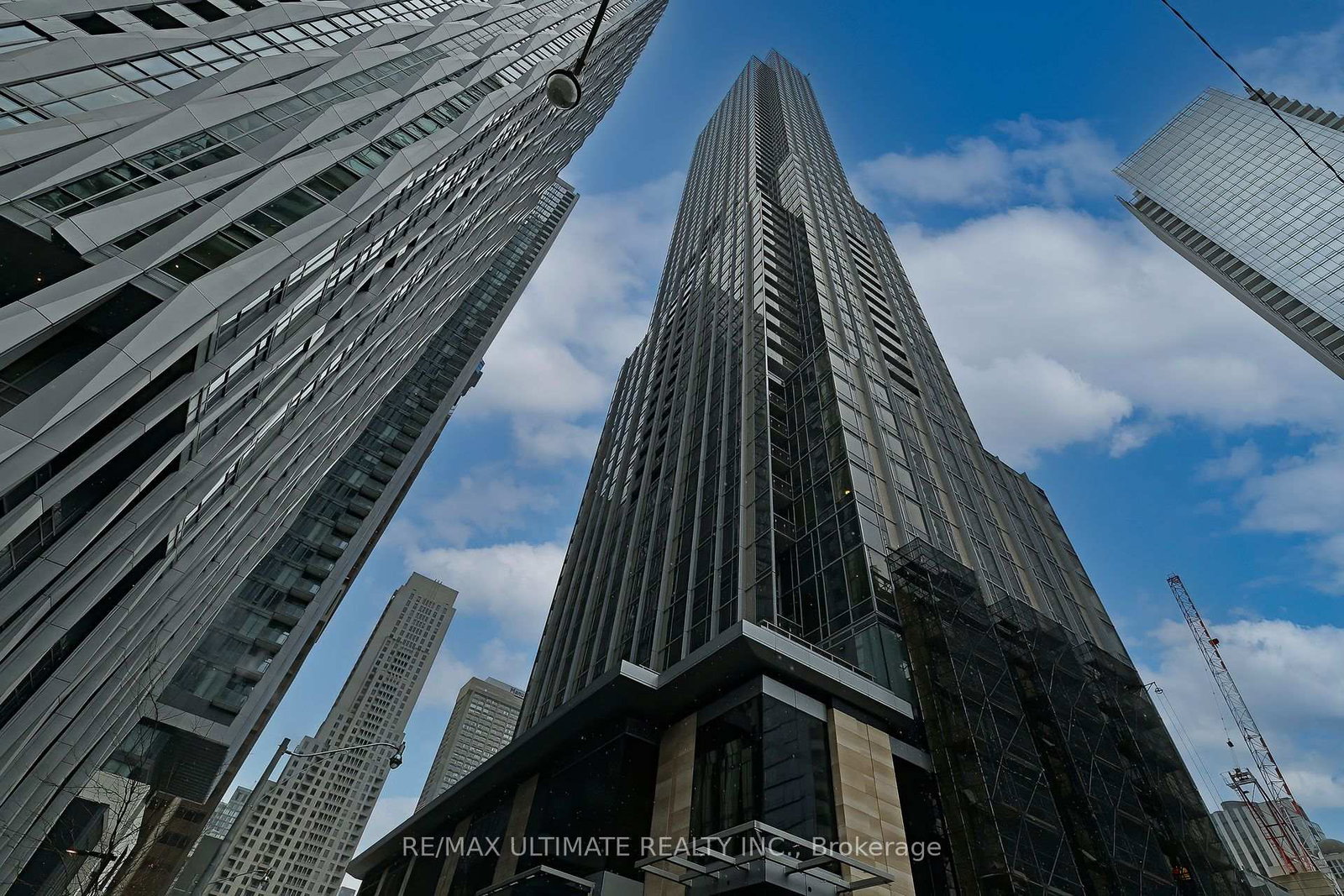 11-yorkville-avenue-toronto-ontario-c12057268