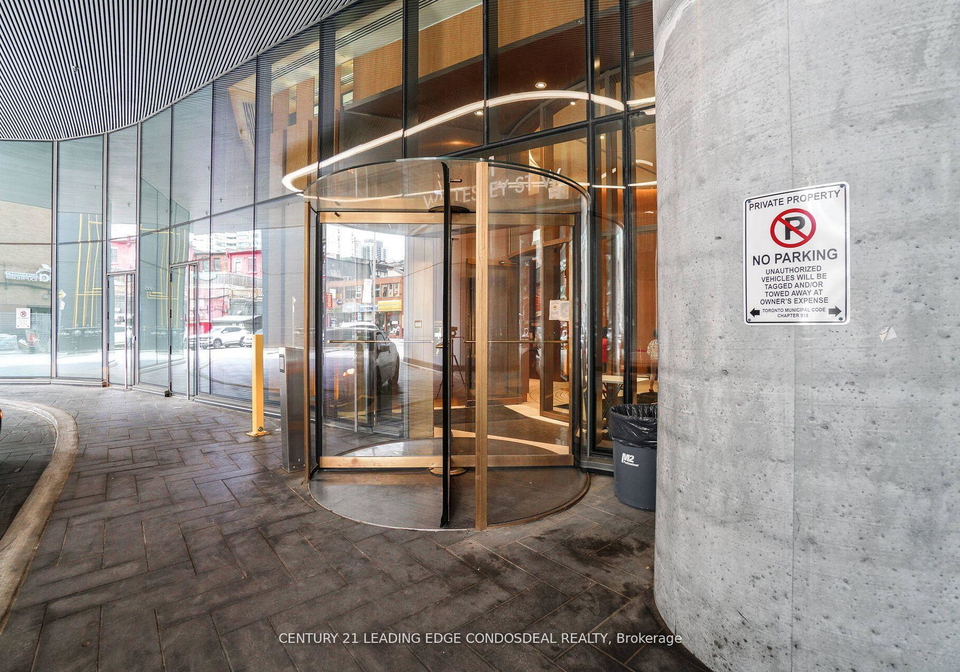 11-wellesley-street-w-toronto-ontario-c12058066
